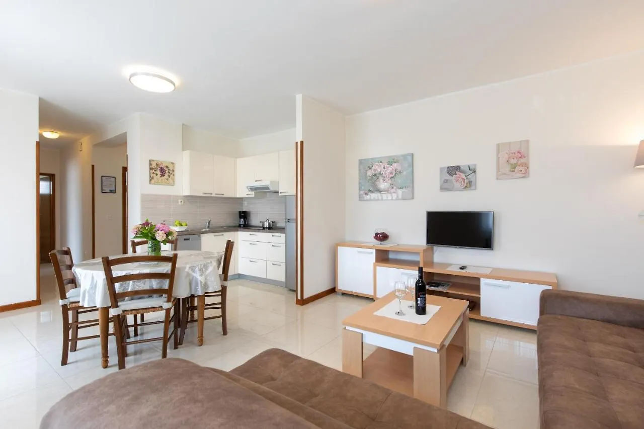 Apartments Dujmovic Ivo 2 Baška