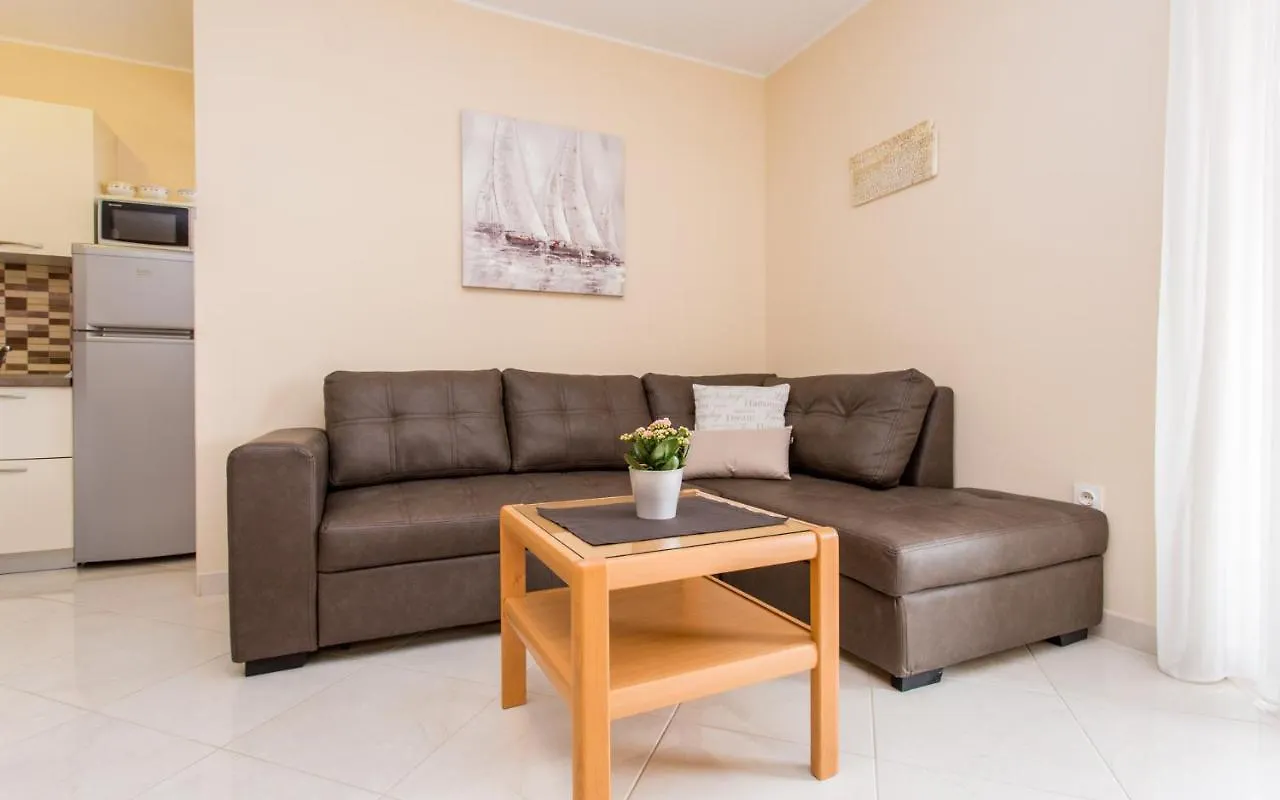 Apartments Dujmovic Ivo 2 Baška