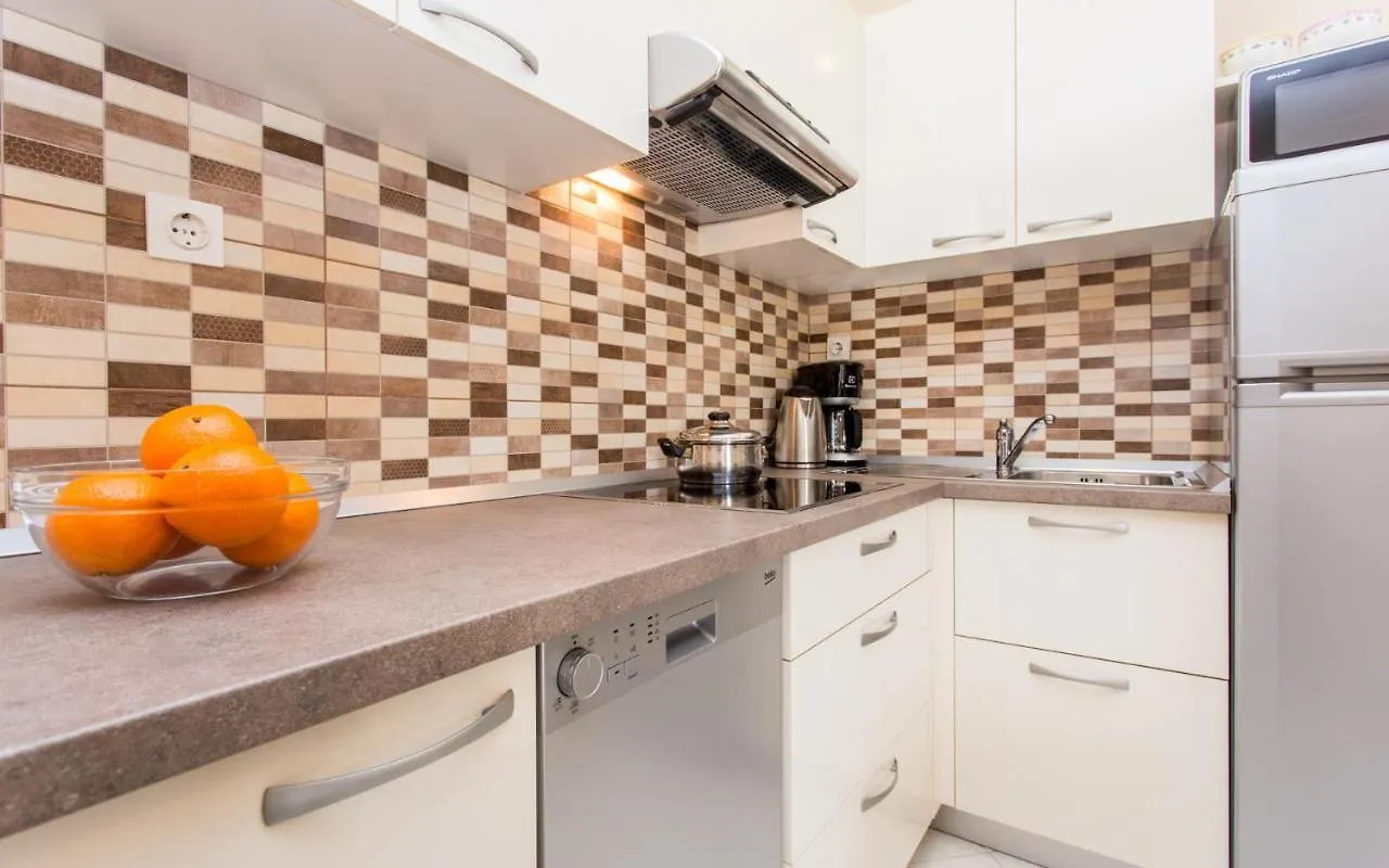 Apartments Dujmovic Ivo 2 Baška